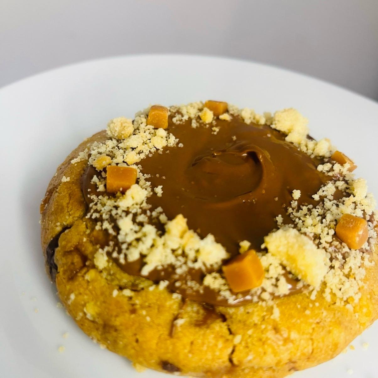Caramel Bix Cookie (Stuffed)