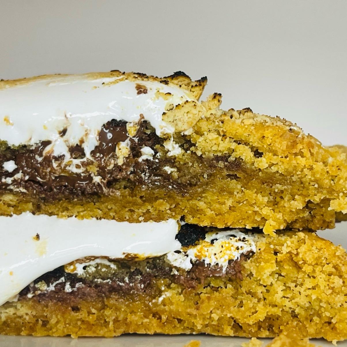 Love S’More Cookie (Stuffed)
