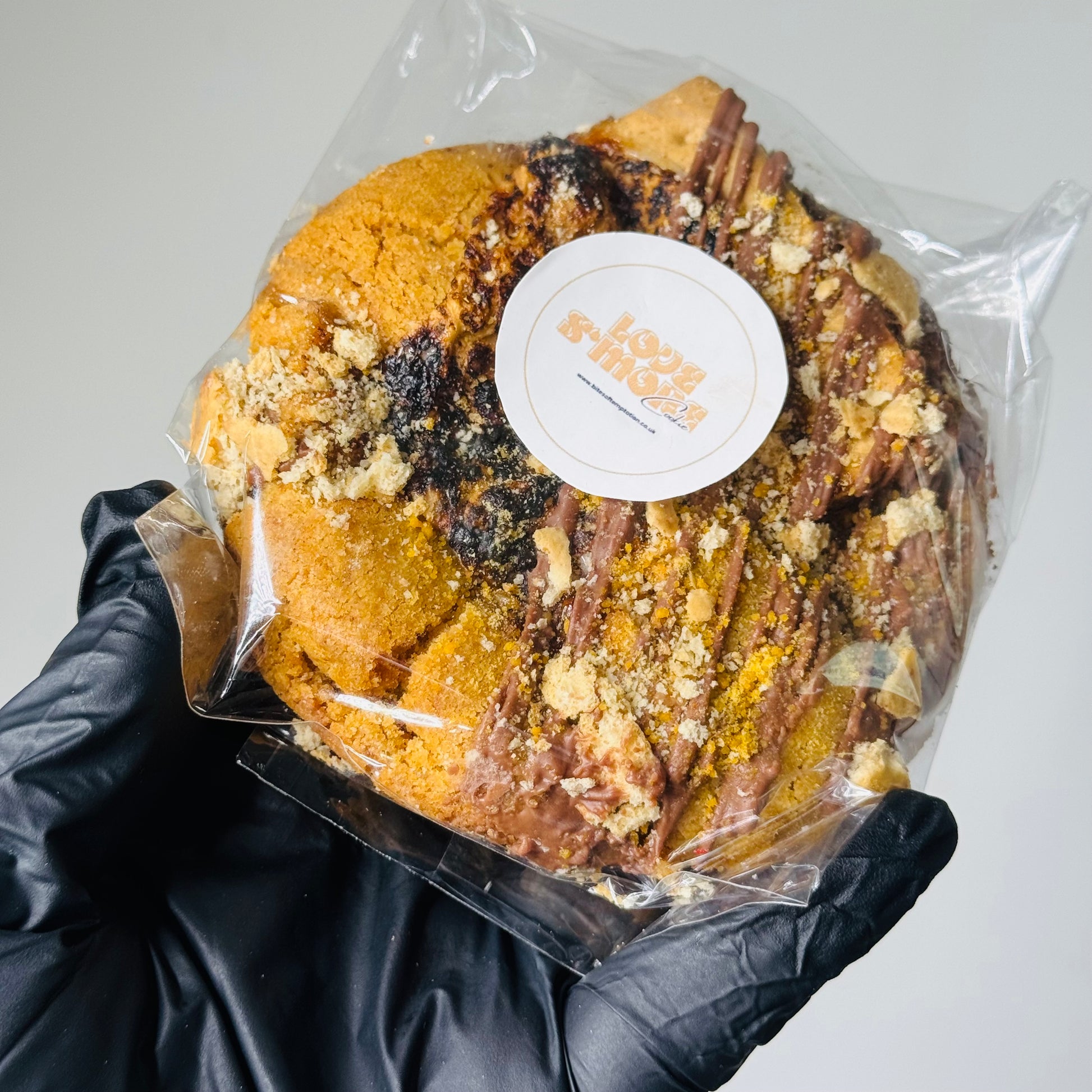 Love S’More Cookie (Stuffed)