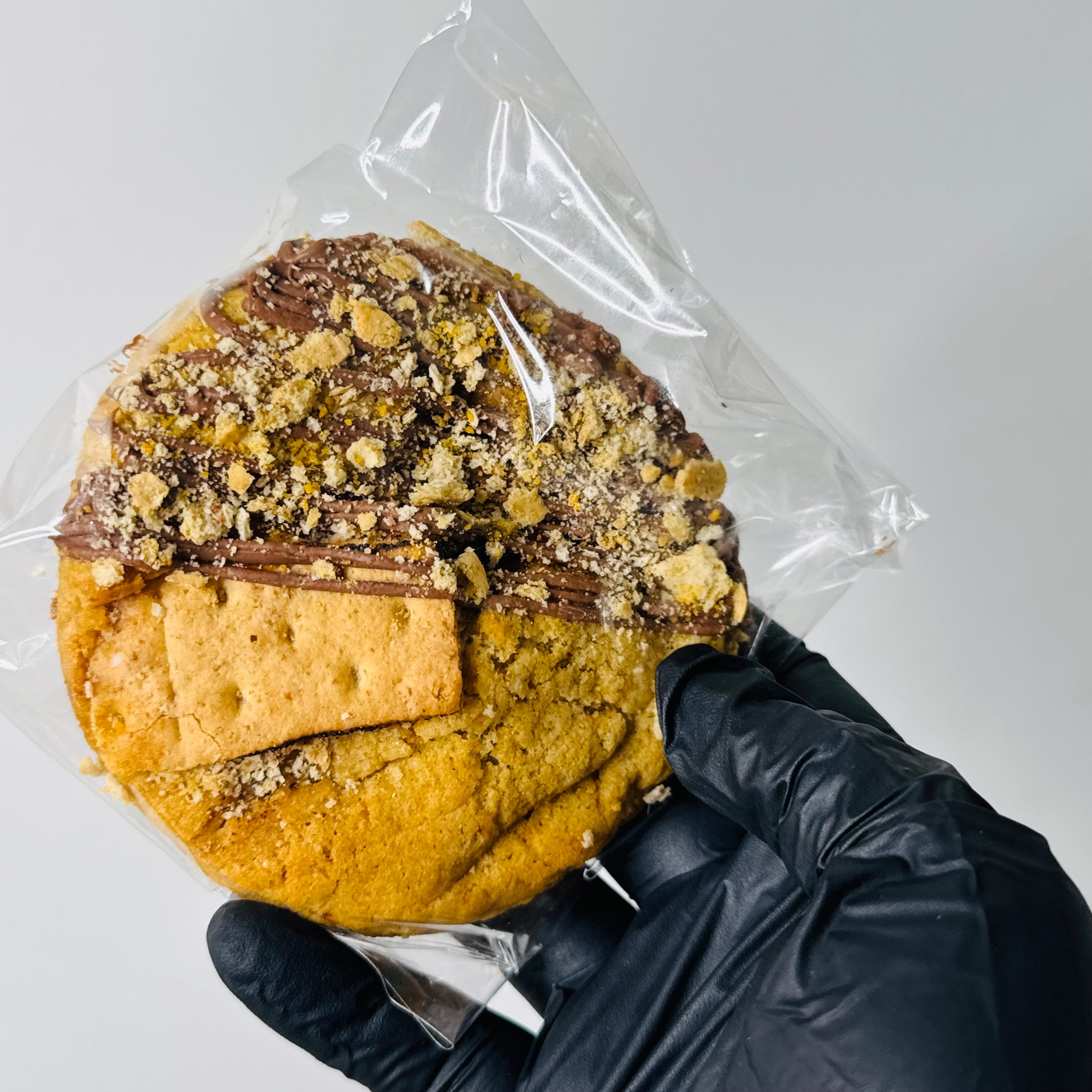 Love S’More Cookie (Stuffed)