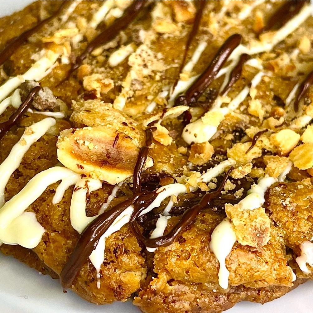 Kinda Kinder Cookie (Stuffed)