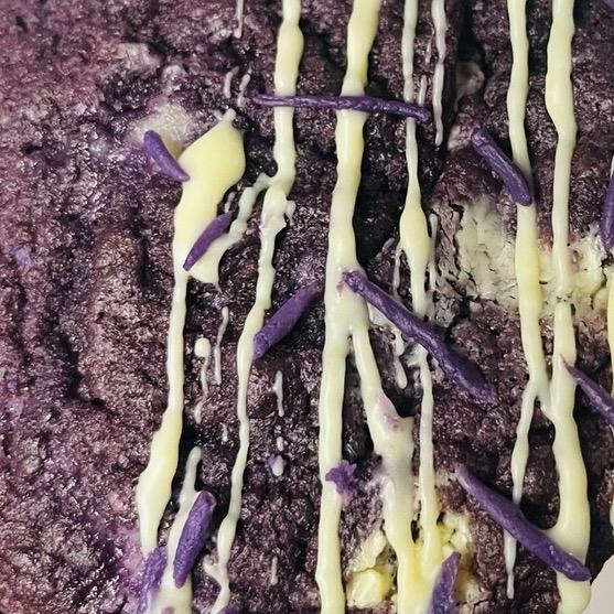 Ube & Cream Cookie (Stuffed)